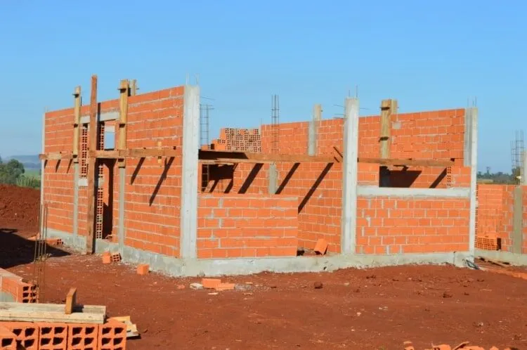 Construção residencial em alvenaria